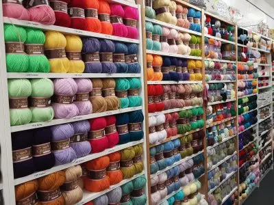 The Handcrafters Hub